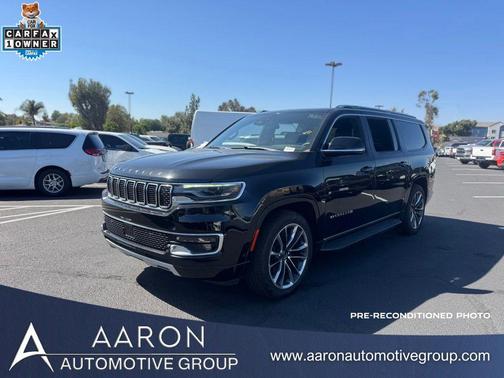 Diamond Black Crystal Pearlcoat 2023 Jeep Wagoneer L Series II 4x4