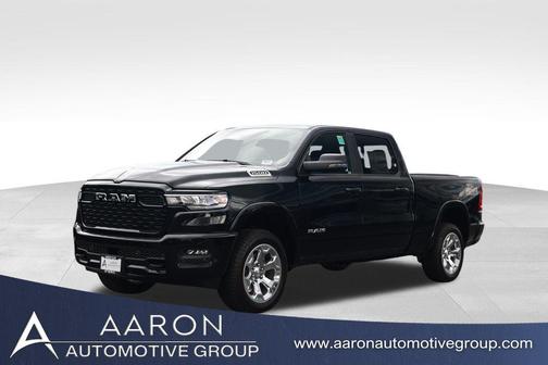 Diamond Black Crystal Pearlcoat 2026 RAM 1500 Big Horn/Lone Star