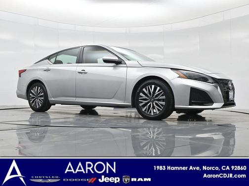 2023 Nissan Altima 2.5 SV