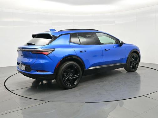 2025 Chevrolet Equinox EV RS