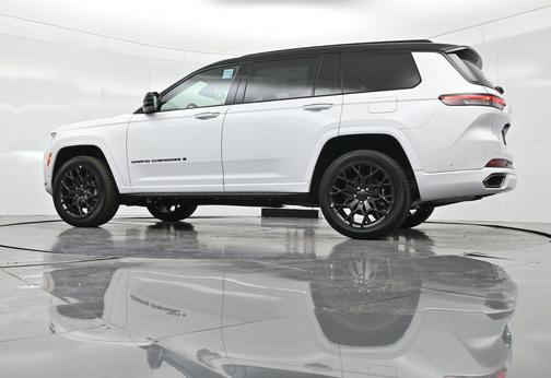 2025 Jeep Grand Cherokee L Summit Reserve