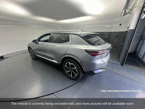 2025 Chevrolet Equinox EV LT