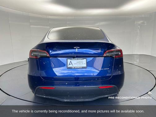 2024 Tesla Model Y Long Range Dual Motor All-Wheel Drive