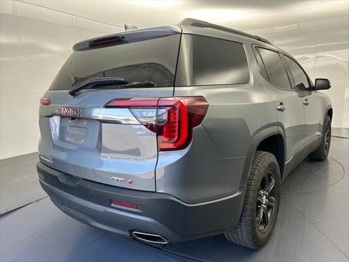 2021 GMC Acadia AWD AT4