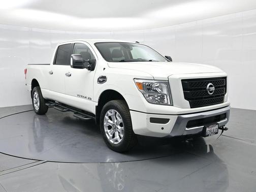 2021 Nissan Titan XD SV