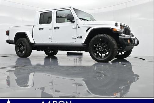 2025 Jeep Gladiator Nighthawk