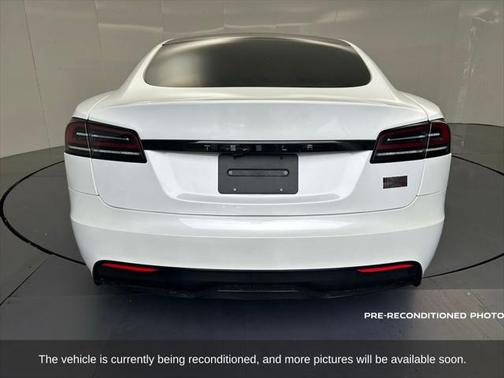 2023 Tesla Model S Base