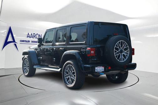 Black Clearcoat 2023 Jeep Wrangler 4xe Sahara High Altitude