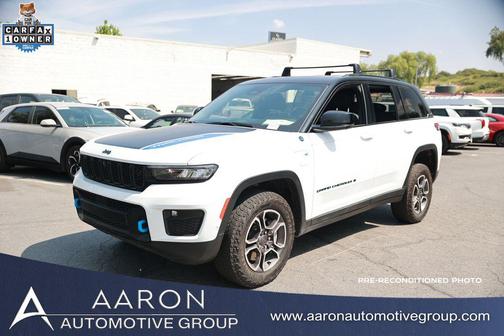 Bright White Clearcoat 2022 Jeep Grand Cherokee 4xe Trailhawk
