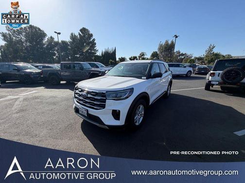 Star White Metallic Tri-Coat 2025 Ford Explorer Active