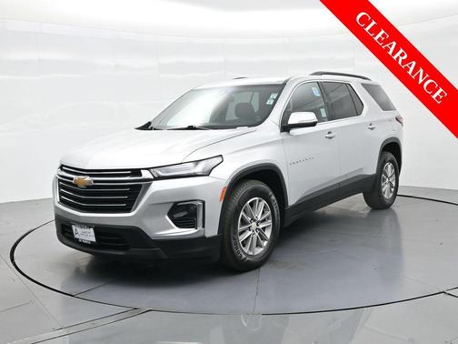 2022 Chevrolet Traverse LT Cloth