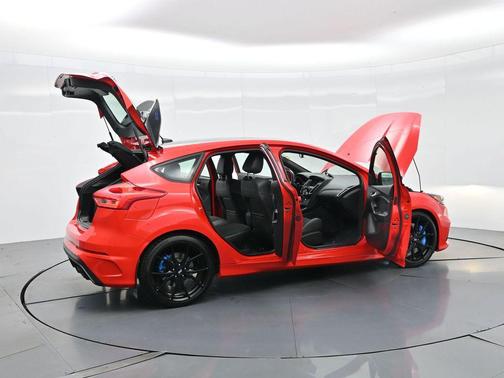 2018 Ford Focus RS Base