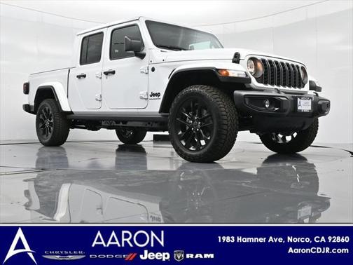 2025 Jeep Gladiator Nighthawk