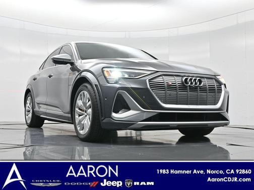 2022 Audi e-tron S Prestige