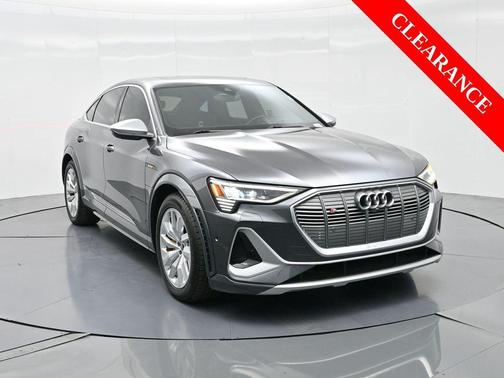 2022 Audi e-tron S Prestige