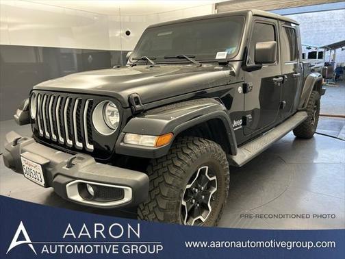 2022 Jeep Gladiator Overland