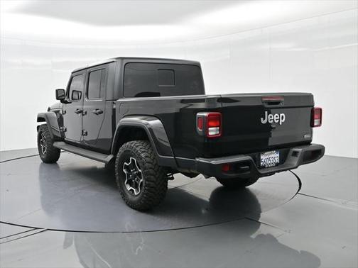 2022 Jeep Gladiator Overland