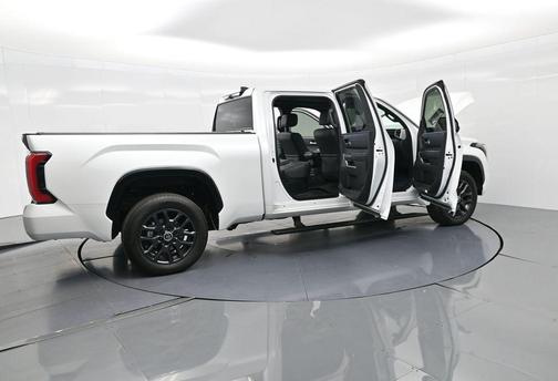 2024 Toyota Tundra Hybrid Platinum