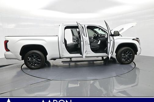 2024 Toyota Tundra Hybrid Platinum