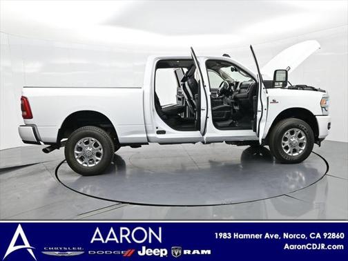 2023 RAM 2500 Laramie Crew Cab 4x4 6'4' Box