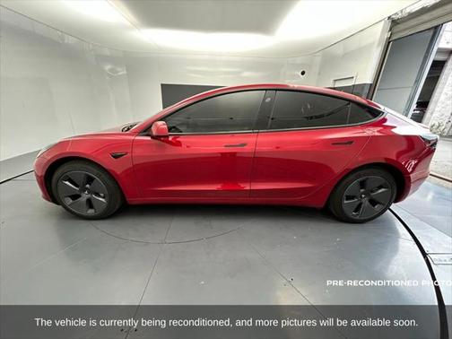 2022 Tesla Model 3 Standard Range