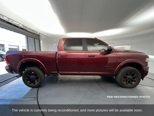 2022 RAM 2500 Laramie Crew Cab 4x4 6'4' Box