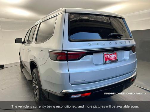 2022 Jeep Wagoneer Series III 4x4