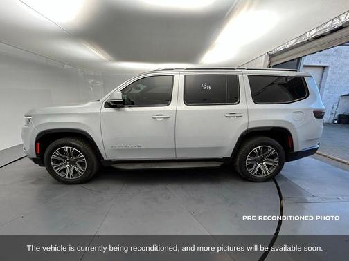 2022 Jeep Wagoneer Series III 4x4