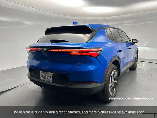 2025 Chevrolet Equinox EV LT