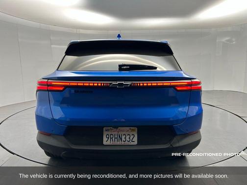 2025 Chevrolet Equinox EV LT