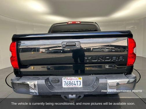 2018 Toyota Tundra SR5