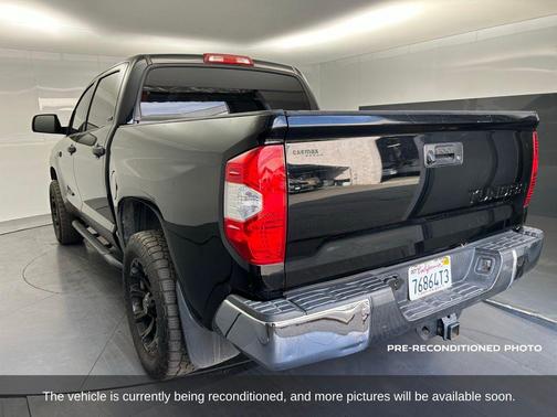 2018 Toyota Tundra SR5