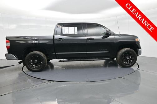 2018 Toyota Tundra SR5