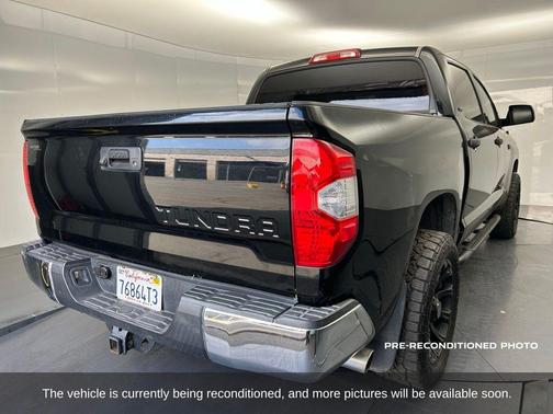 2018 Toyota Tundra SR5
