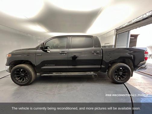 2018 Toyota Tundra SR5