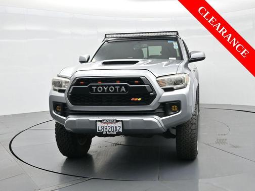 2016 Toyota Tacoma TRD Sport