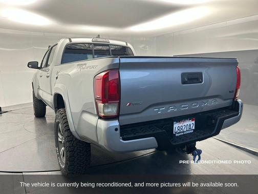 2016 Toyota Tacoma TRD Sport