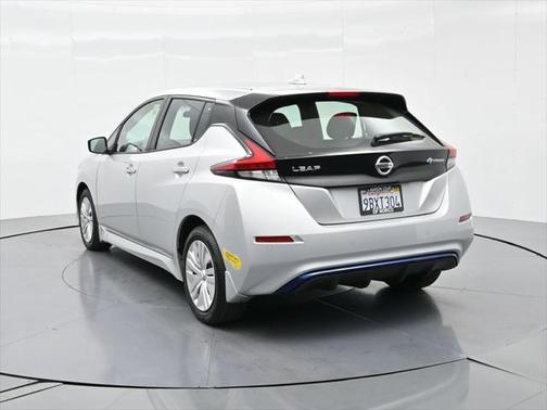2022 Nissan Leaf S 40 kWh