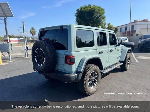 Earl Clearcoat 2024 Jeep Wrangler 4xe Rubicon X