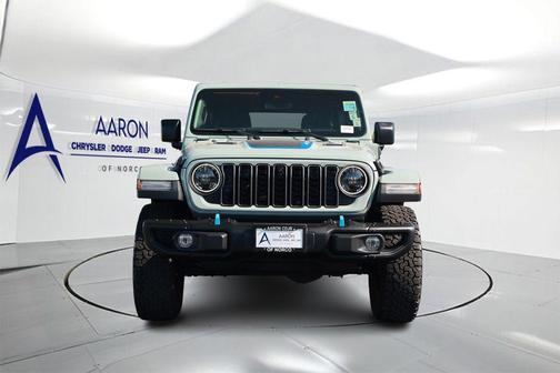 Earl Clearcoat 2024 Jeep Wrangler 4xe Rubicon X