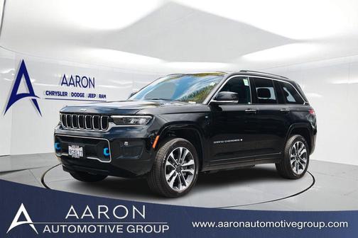 Diamond Black Crystal Pearlcoat 2022 Jeep Grand Cherokee 4xe Overland