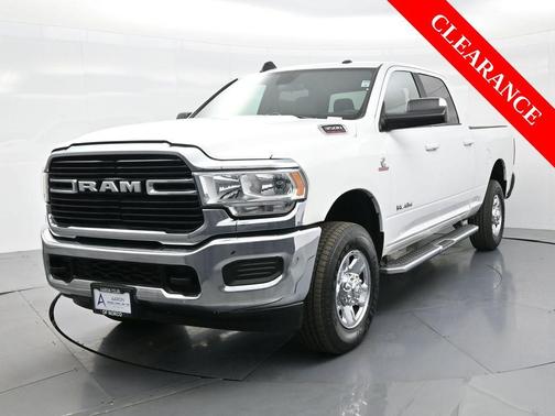 2021 RAM 3500 Big Horn Crew Cab 4x4 6'4' Box