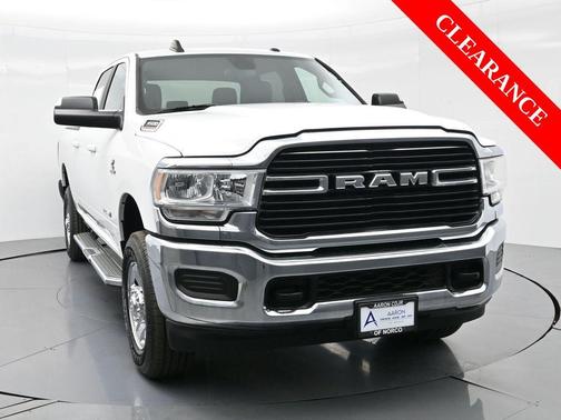 2021 RAM 3500 Big Horn Crew Cab 4x4 6'4' Box