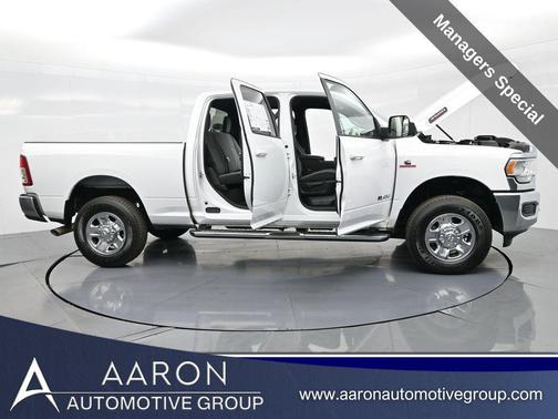 2021 RAM 3500 Big Horn Crew Cab 4x4 6'4' Box