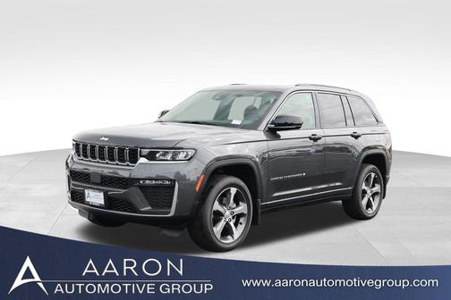 baltic gray metallic clearcoat 2026 Jeep Grand Cherokee Limited