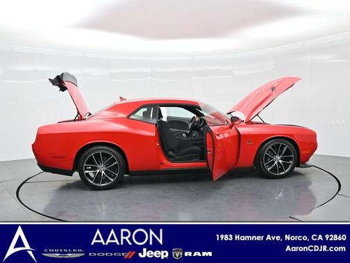 2015 Dodge Challenger R/T Scat Pack