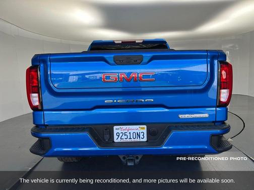 2022 GMC Sierra 1500 Elevation