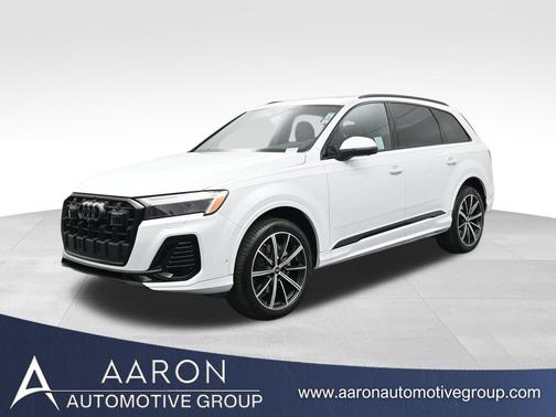 2025 Audi Q7 45 Premium Plus