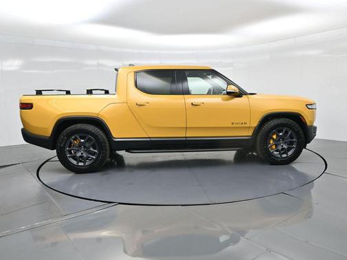 2022 Rivian R1T Adventure