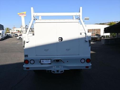 2025 RAM 2500 Tradesman Regular Cab 4x2 8' Box